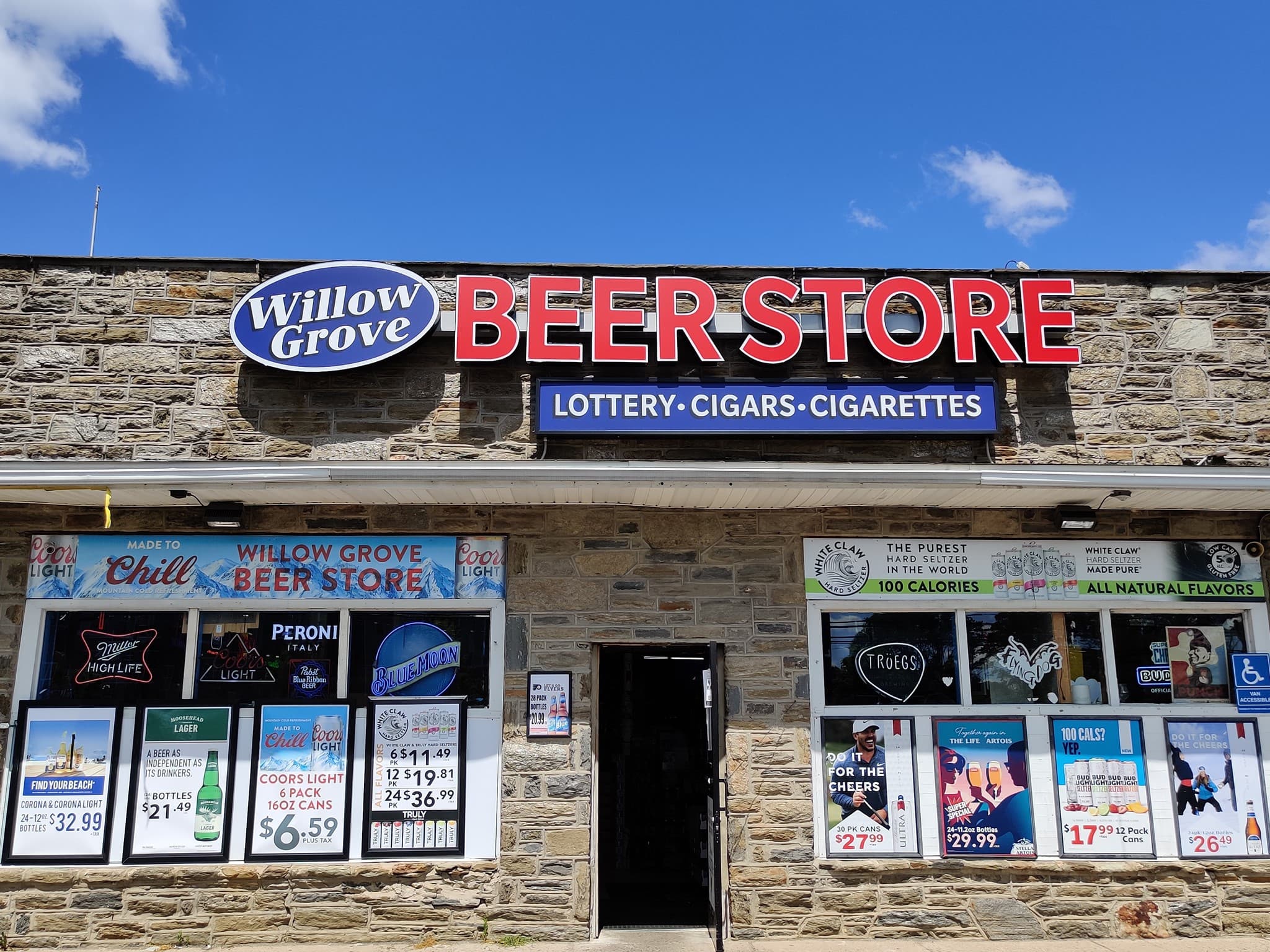 Willow Grove Beer Store storefront on North York Road